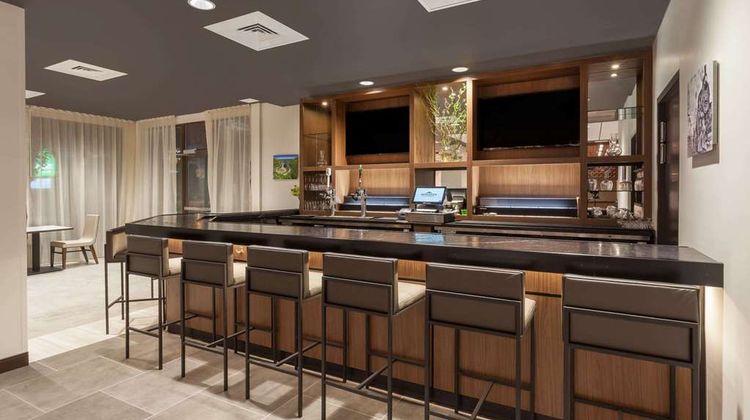 Wingate by Wyndham Downtown/Med Center Restaurant