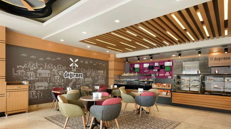 Ramada Encore Gebze Restaurant