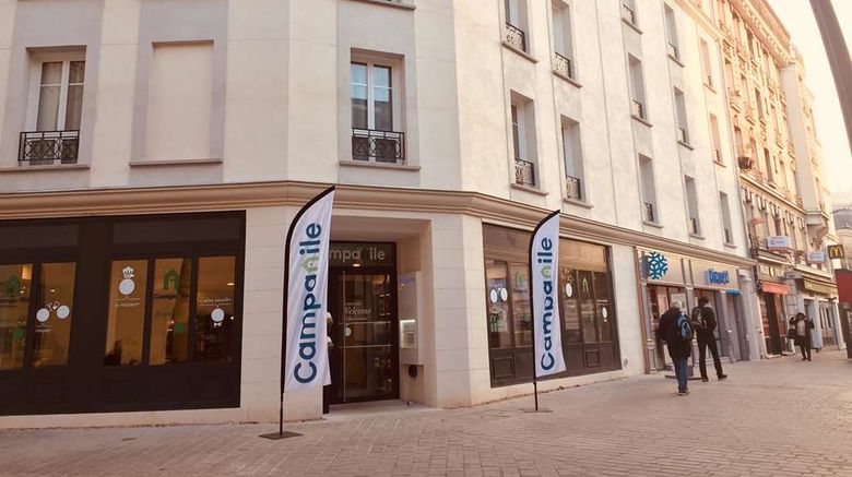 <b>Hotel Campanile Paris - Clichy Centre Exterior</b>. Images powered by <a href="https://iceportal.shijigroup.com/" title="IcePortal" target="_blank">IcePortal</a>.
