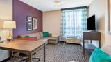La Quinta Inn & Suites La Plaza Mall Suite