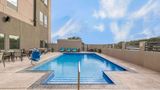La Quinta Inn & Suites La Plaza Mall Pool