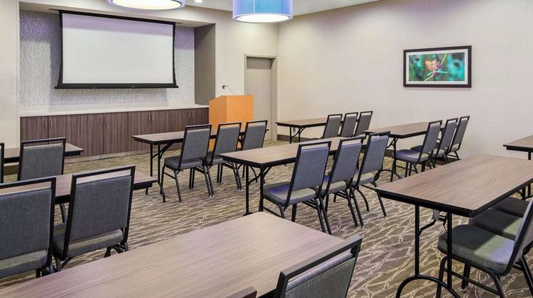 La Quinta Inn & Suites La Plaza Mall Meeting