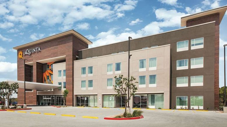 <b>La Quinta Inn & Suites La Plaza Mall Exterior</b>. Images powered by <a href="https://iceportal.shijigroup.com/" title="IcePortal" target="_blank">IcePortal</a>.