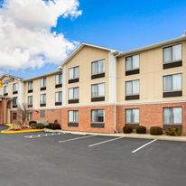 La Quinta Inn & Suites Plainfield Casino