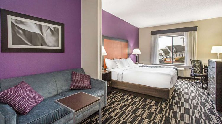 La Quinta Inn & Suites Plainfield Casino Room