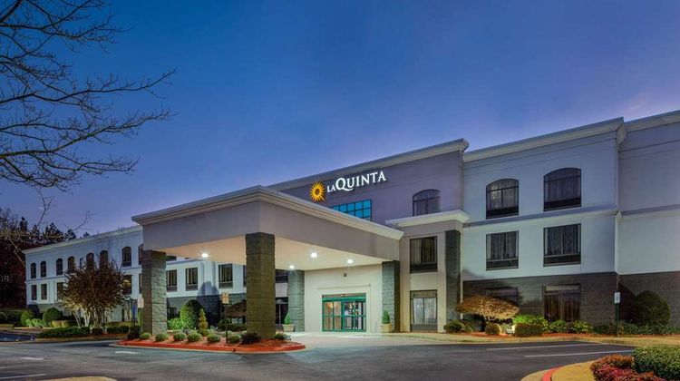 La Quinta Inn & Suites Kennesaw Exterior