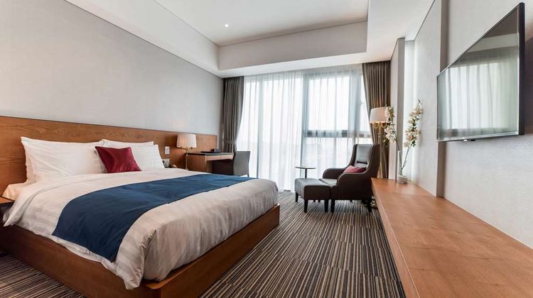 Golden Tulip Incheon Airport Hotel/Stes Room