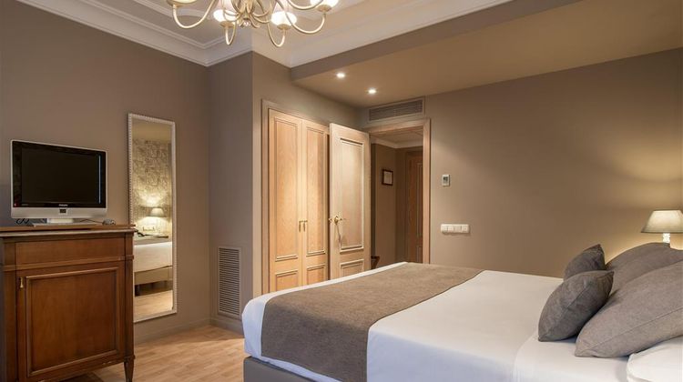 Vincci Lys Hotel Room