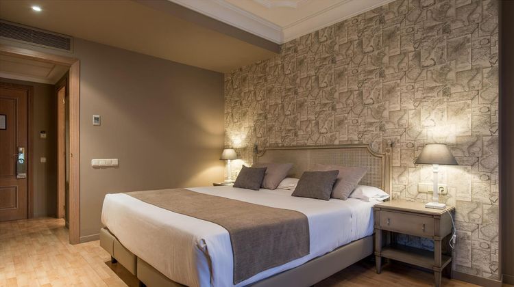 Vincci Lys Hotel Room