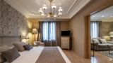 Vincci Lys Hotel Suite