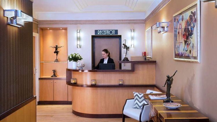 Hotel Opera D'Antin Lobby