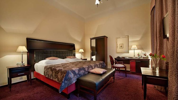 EA Embassy Prague Hotel Room