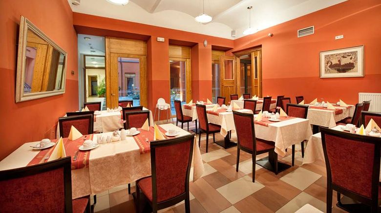 <b>EA Embassy Prague Hotel Restaurant</b>. Images powered by <a href="https://iceportal.shijigroup.com/" title="IcePortal" target="_blank">IcePortal</a>.