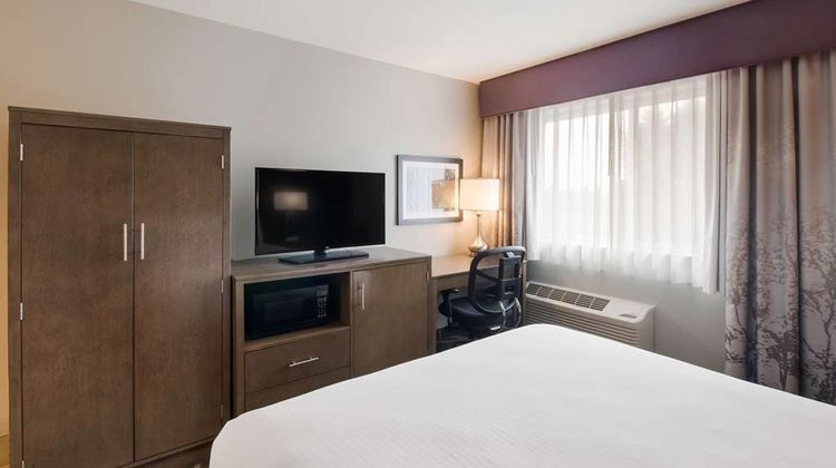 Best Western McMinnville Inn Room