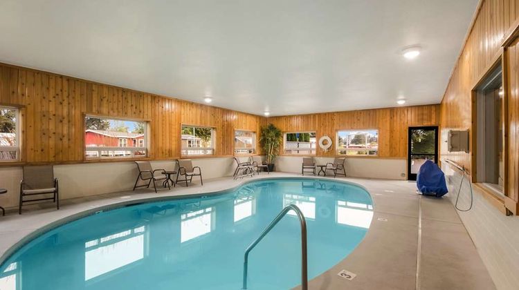 Best Western McMinnville Inn Pool