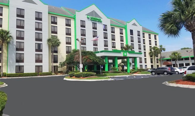 Wyndham Garden Jacksonville Exterior