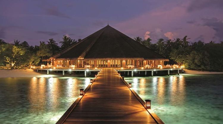 Hideaway Beach Resort-Spa Signature Coll Restaurant