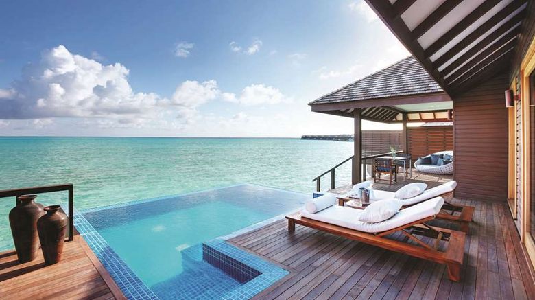<b>Hideaway Beach Resort-Spa Signature Coll Suite</b>. Images powered by <a href="https://iceportal.shijigroup.com/" title="IcePortal" target="_blank">IcePortal</a>.