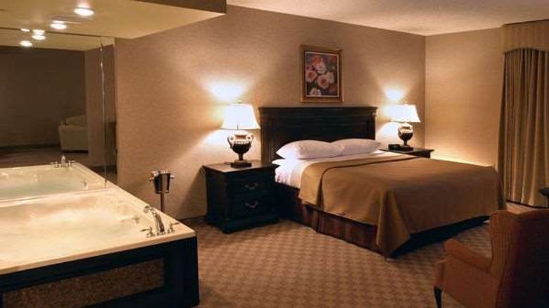 <b>Salvatore's Grand Hotel Room</b>. Images powered by <a href="https://iceportal.shijigroup.com/" title="IcePortal" target="_blank">IcePortal</a>.