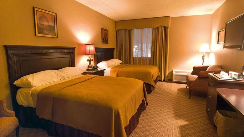 <b>Salvatore's Grand Hotel Room</b>. Images powered by <a href="https://iceportal.shijigroup.com/" title="IcePortal" target="_blank">IcePortal</a>.