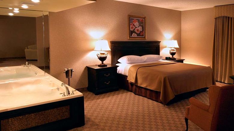 <b>Salvatore's Grand Hotel Suite</b>. Images powered by <a href="https://iceportal.shijigroup.com/" title="IcePortal" target="_blank">IcePortal</a>.