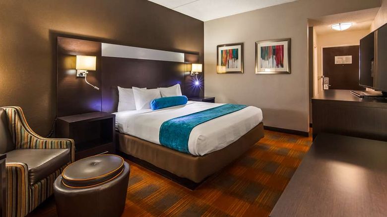 <b>Best Western Plus Pineville-Charlotte S Room</b>. Images powered by <a href="https://iceportal.shijigroup.com/" title="IcePortal" target="_blank">IcePortal</a>.