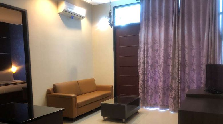 <b>Hotel Kyriad Sadurengas Paser Suite</b>. Images powered by <a href="https://iceportal.shijigroup.com/" title="IcePortal" target="_blank">IcePortal</a>.