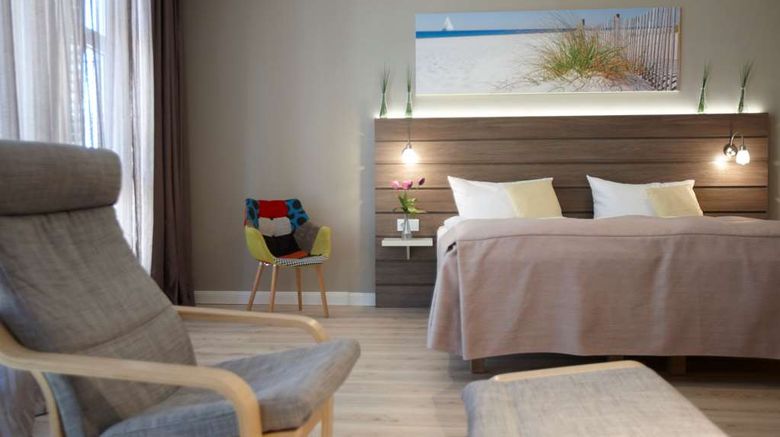 <b>Hotel Kiel by Golden Tulip Room</b>. Images powered by <a href="https://iceportal.shijigroup.com/" title="IcePortal" target="_blank">IcePortal</a>.