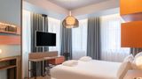 Golden Tulip Saint Malo Room