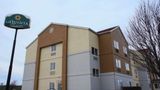 La Quinta Inn & Suites Emporia Exterior