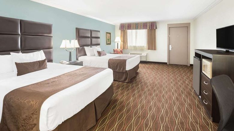 <b>Baymont Inn & Sts Conference Cntr Alpine Room</b>. Images powered by <a href="https://iceportal.shijigroup.com/" title="IcePortal" target="_blank">IcePortal</a>.