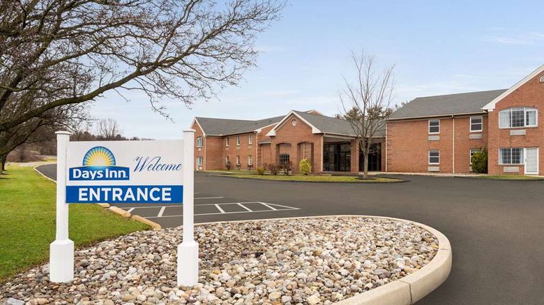 <b>Days Inn Lancaster Amish Country Exterior</b>. Images powered by <a href="https://iceportal.shijigroup.com/" title="IcePortal" target="_blank">IcePortal</a>.