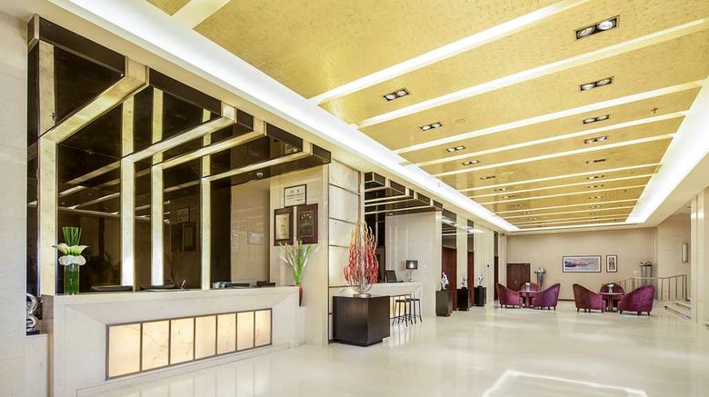 <b>Ramada Plaza Shenyang Citycenter Lobby</b>. Images powered by <a href="https://iceportal.shijigroup.com/" title="IcePortal" target="_blank">IcePortal</a>.