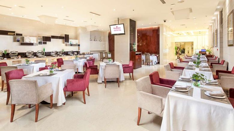 <b>Ramada Plaza Shenyang Citycenter Restaurant</b>. Images powered by <a href="https://iceportal.shijigroup.com/" title="IcePortal" target="_blank">IcePortal</a>.