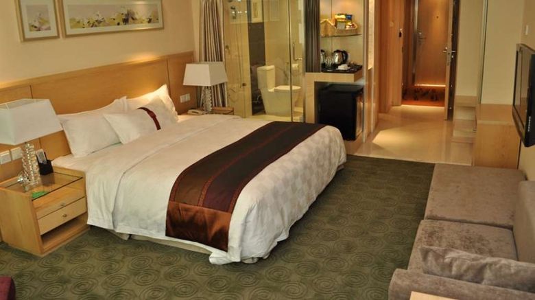 <b>Ramada Plaza Shenyang Citycenter Room</b>. Images powered by <a href="https://iceportal.shijigroup.com/" title="IcePortal" target="_blank">IcePortal</a>.