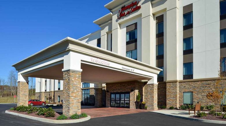 Hampton Inn/Suites Albany-East Greenbush Exterior. Images powered by <a href="https://iceportal.shijigroup.com" target="_blank" rel="noopener">Ice Portal</a>.