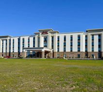 Hampton Inn/Suites Albany-East Greenbush Exterior