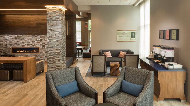 <b>Hampton Sts Asheville Biltmore Village Lobby</b>. Images powered by <a href="https://iceportal.shijigroup.com/" title="IcePortal" target="_blank">IcePortal</a>.