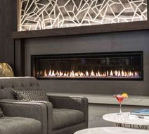 Hilton Garden Inn Patriot Place Lobby