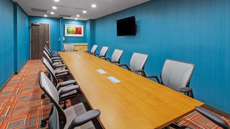 <b>Home2 Suites by Hilton Gonzales Meeting</b>. Images powered by <a href="https://iceportal.shijigroup.com/" title="IcePortal" target="_blank">IcePortal</a>.