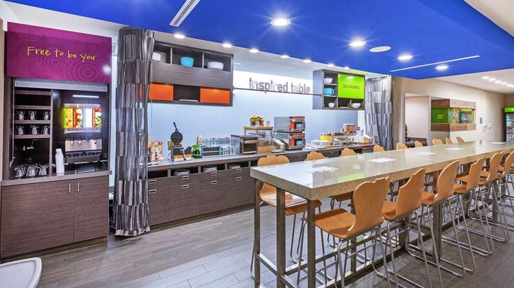 Home2 Suites by Hilton Gonzales Restaurant