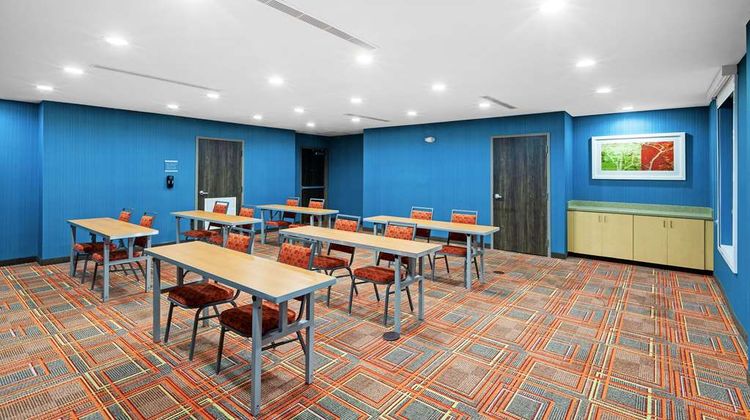 Home2 Suites by Hilton Gonzales Meeting