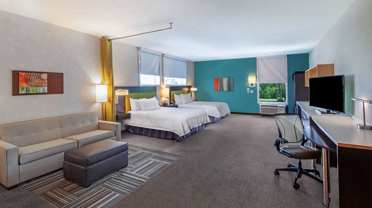 Home2 Suites by Hilton Gonzales Room