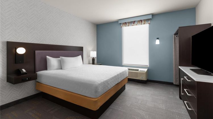 Home2 Suites by Hilton Gonzales Room