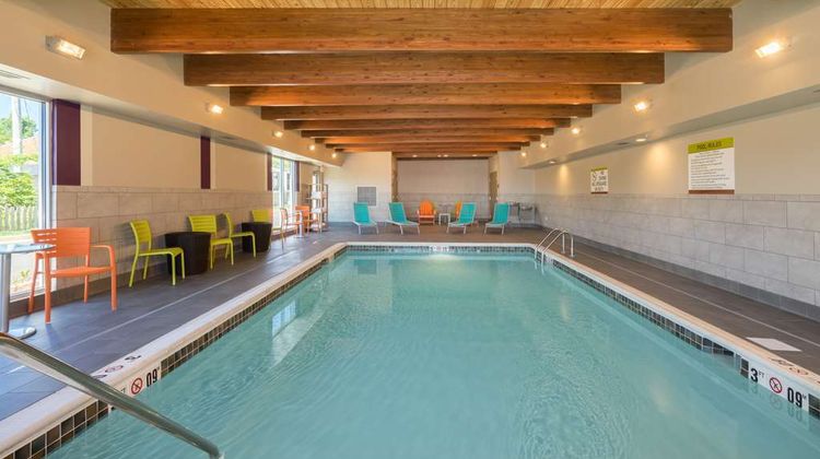 Home2 Suites by Hilton Bowling Green Pool
