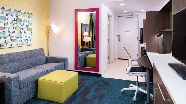 Home2 Suites by Hilton Columbia Downtown Room