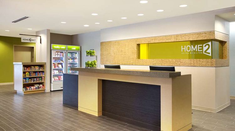 Home2 Suites Chicago/Schaumburg Lobby