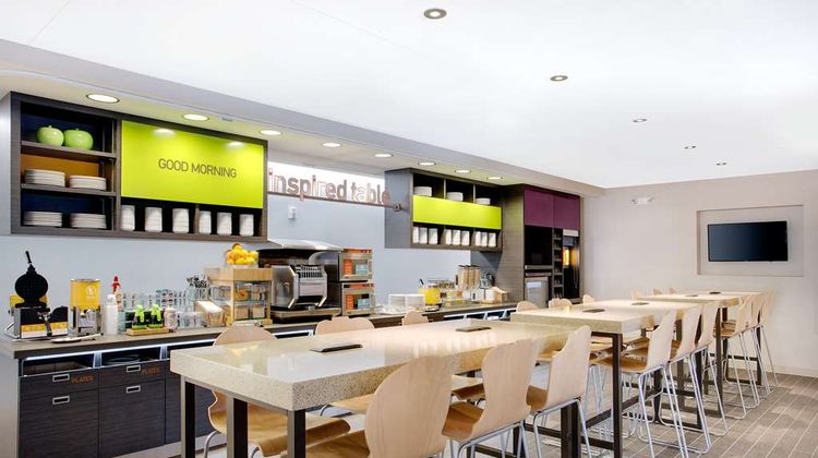 Home2 Suites Chicago/Schaumburg Restaurant