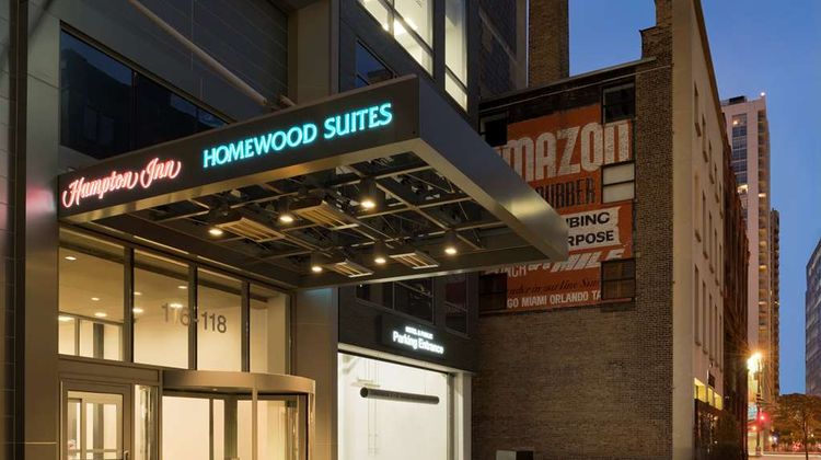 Hampton Inn Chicago Downtown West Loop Exterior