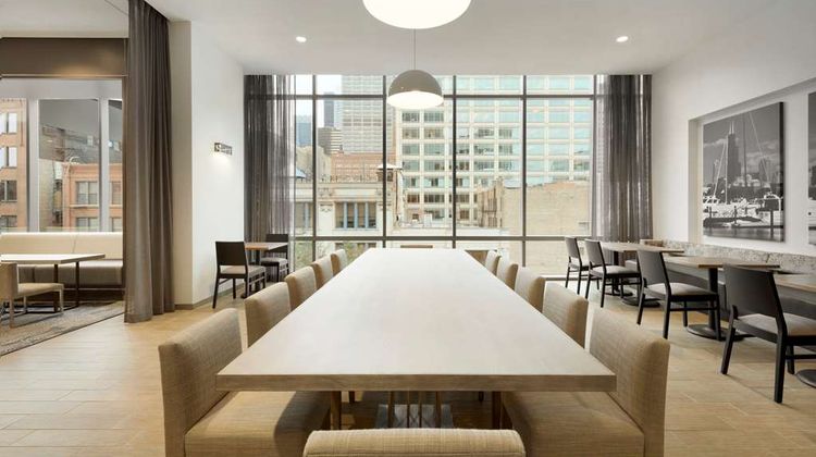 Hampton Inn Chicago Downtown West Loop Restaurant